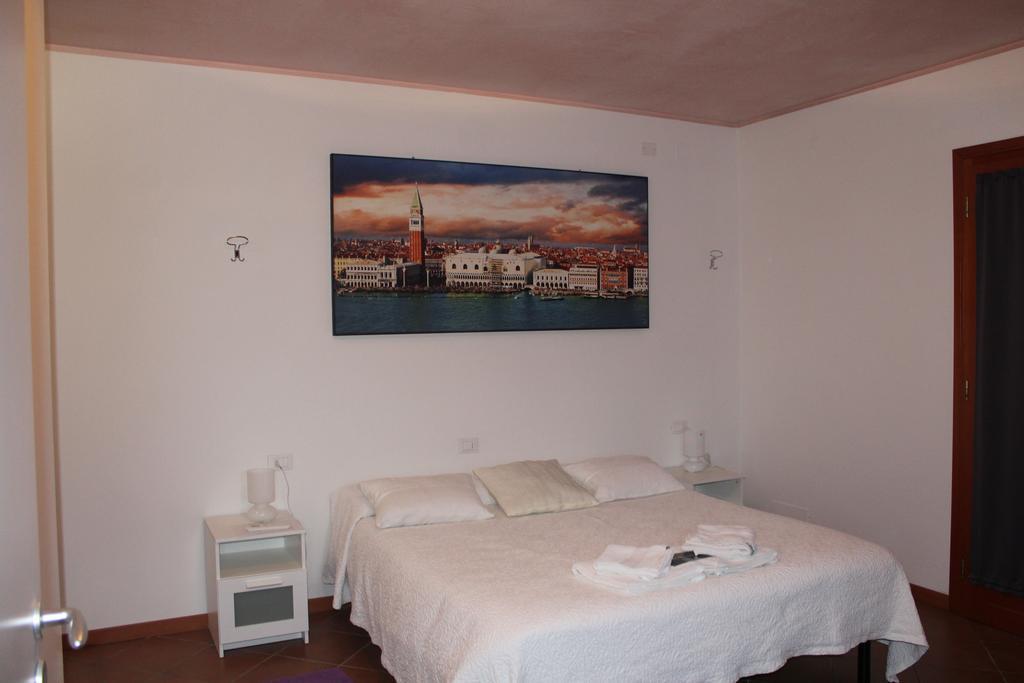 B&B Airport Venice Diego 2 Tessera Exteriör bild